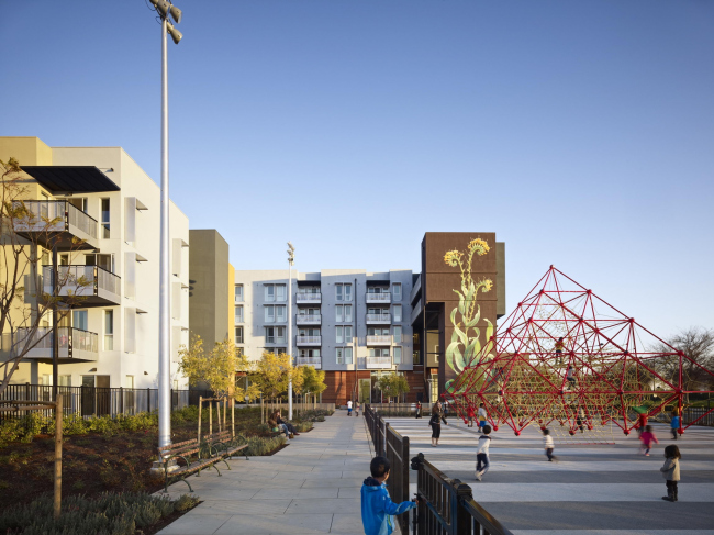 Station Center Family Housing with �Taking Root� mural � Bruce Damonte
