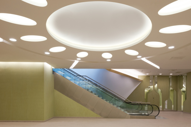 Public areas in the "Eurasia" Tower in the complex of "Moscow City". Implementation, 2014 � Sergey Estrin Architects