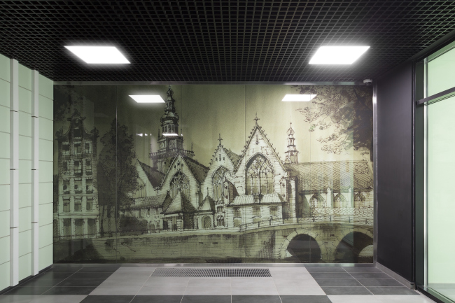 "Vodny" housing project. Construction, 2015. Interior of the entrance lobby. Photograph  Dmitry Chebanenko