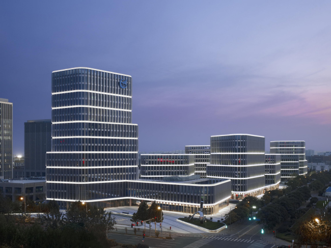 ������-���� �AVIC ������������� ����� ������������������ � Christian Gahl