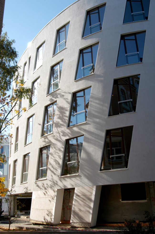 "Embassy House" residential building. Photo by courtesy of "Ostozhenka" Bureau