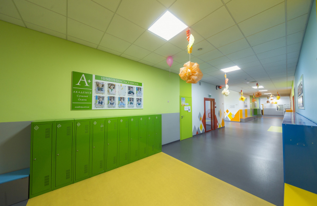 The junior high school on the territory of "Comfort Town" residential area. The kindergarten unit. Construction, 2014 � Archimatika