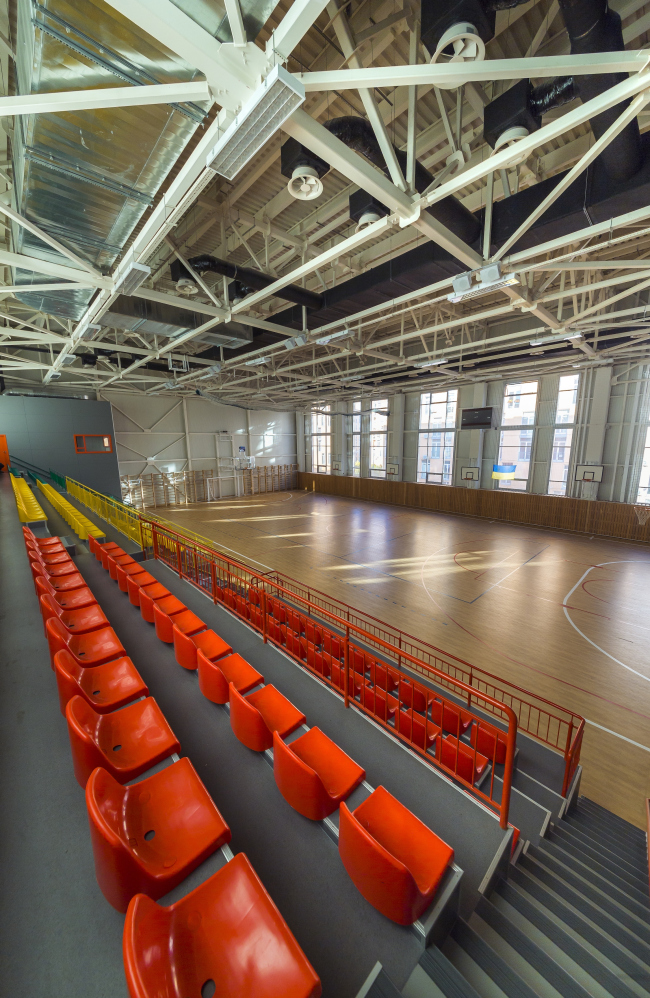 The mixed-use gym of the educational complex on the territory of "Comfort Town" residential area. The kindergarten unit. Construction, 2014 � Archimatika