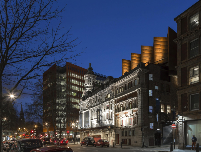 ����� ��������� � ������������� � Peter Cook