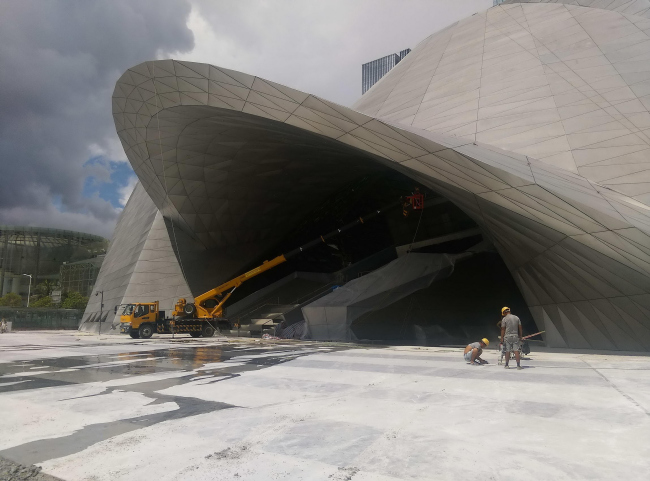 ����� ������������ ��������� � ����������������� �������� � MOCAPE � Szeto Wing