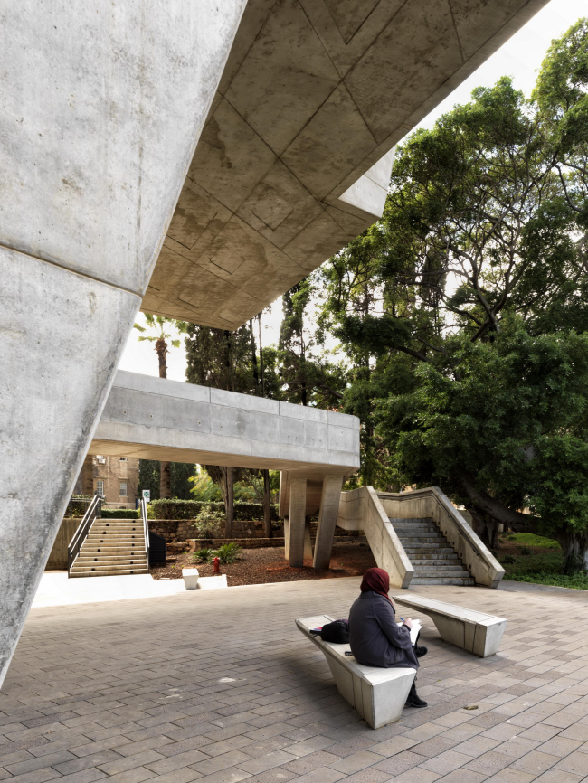   . : Aga Khan Trust for Culture / Cemal Emden