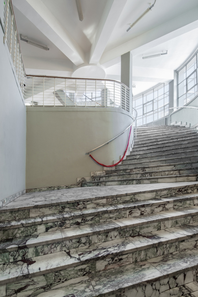 ���� ����� ����� � ����� ������