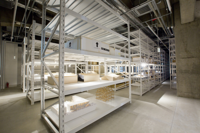 ����� Archi-Depot � Toshiyuki Togashi