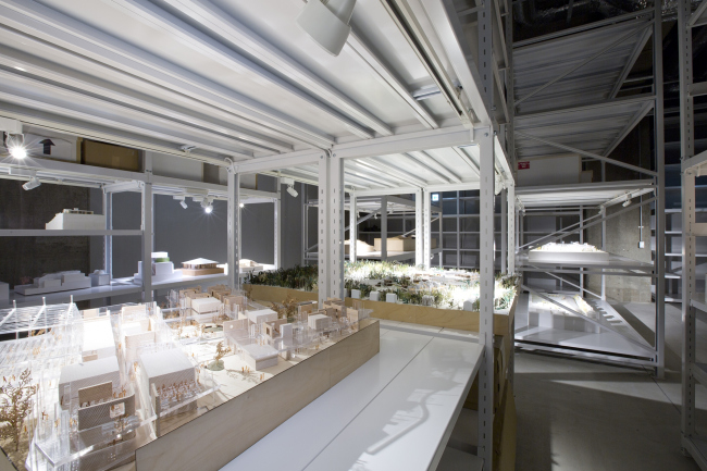 ����� Archi-Depot � Toshiyuki Togashi