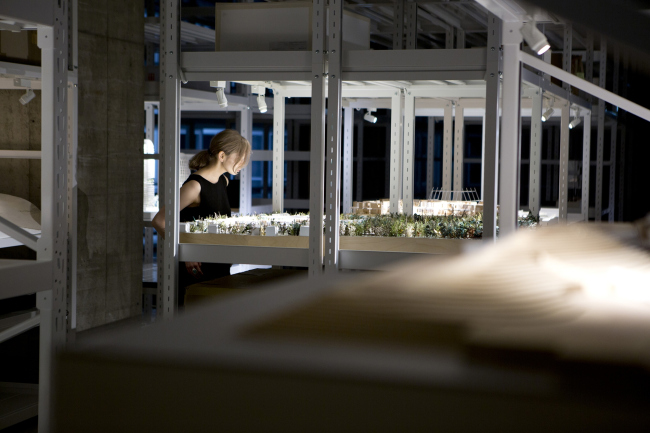 ����� Archi-Depot � Toshiyuki Togashi