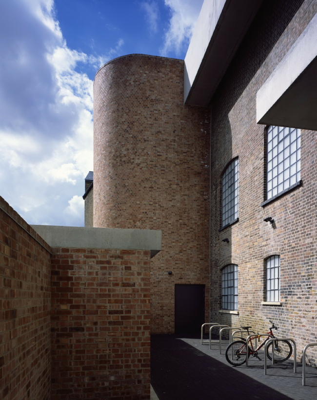 ������� �������-����� � �������. Caruso St John Architects � Hélène Binet