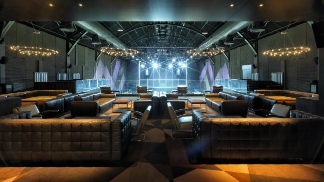 ���������� ����� ������ ��������������� (Elektra) � Cemal Emden