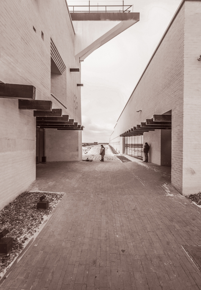 ��������������� �����-���������� ��������� ����. ����������: ������ ����������. ����������, 2015. ���������� � ����� �������