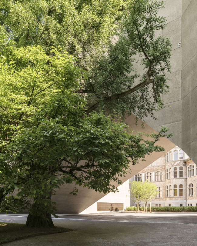 ����������� ������������ ����� � ����� ����� � Roman Keller