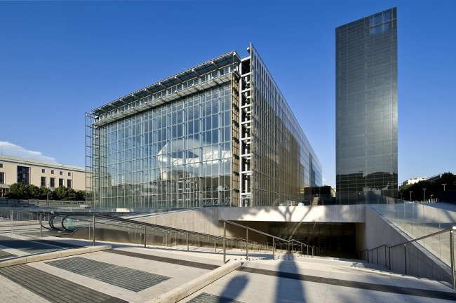 ����� ��������-����� ������ EUR � ������� � Moreno Maggi