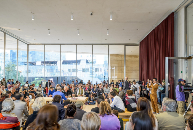 ����� Jumex � ������ � Moritz Bernoully, ������������� Fundación Jumex Arte Contemporáneo