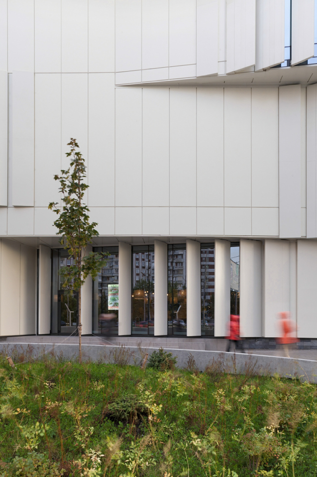 �������� ����� �������. ����������, 2016 � IQ Studio