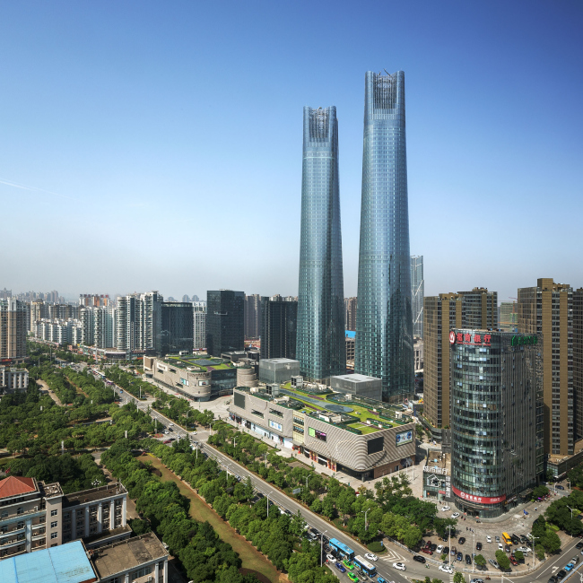 Jiangxi Nanchang Greenland Central Plaza � Lv Hengzhong
