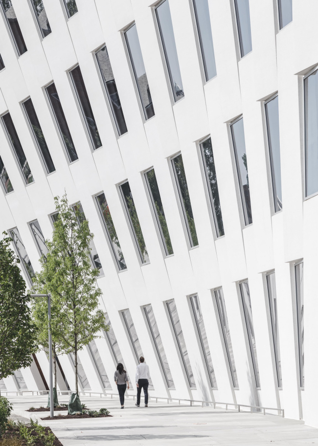 ������� ������ 1200 Intrepid � Rasmus Hjortshøj