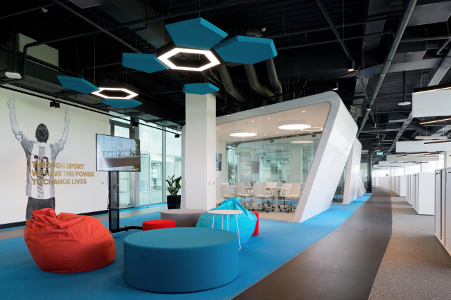 ���� Adidas HOME OF SPORT. 
ABD architects. ���������� ������������� ����������� MCFO