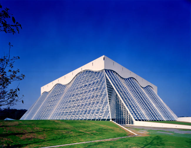 ���������� � ���������� ����� Mycal � Emilio Ambasz