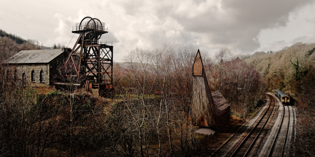 ������ ��������������� ��������� (Trans Siberian Retreat). ������: Omid Kamvari, Masoud Saeedian, Amir Armani Asl, Faraneh Ghahremani, Faramarz Ensafi / Kamvari Architects. ����������� � Bee Breeders