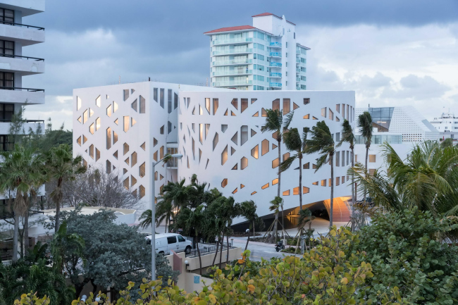 �������� Faena District. ���-����� Faena Forum � Iwan Baan