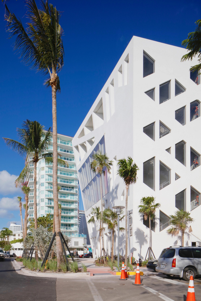 �������� Faena District. ���-����� Faena Forum � Philippe Ruault