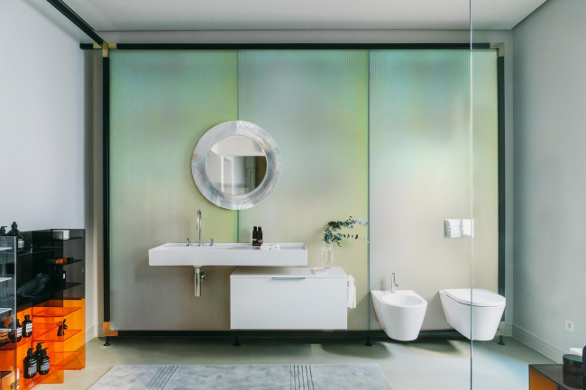 ���-��� Laufen � �������. ���� ������������� ��������� Laufen