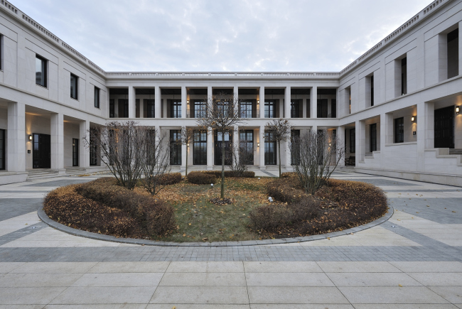 ����� ������� �����, 2008. ���������� � �. �������