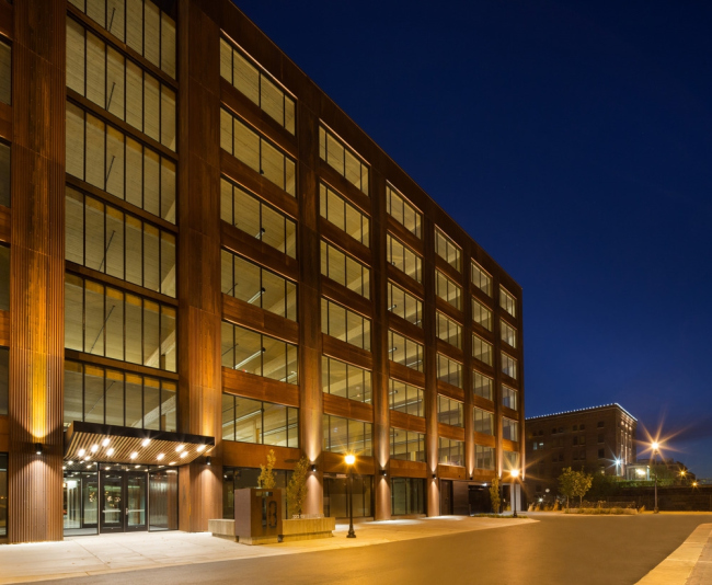 ������� ������ T3 � Ema Peter