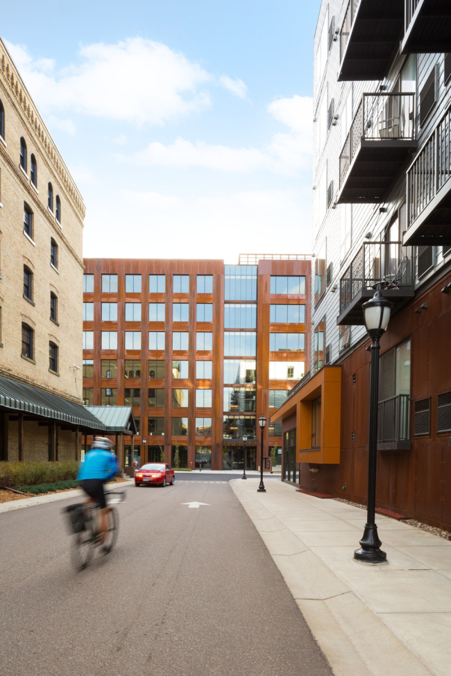 ������� ������ T3 � Ema Peter