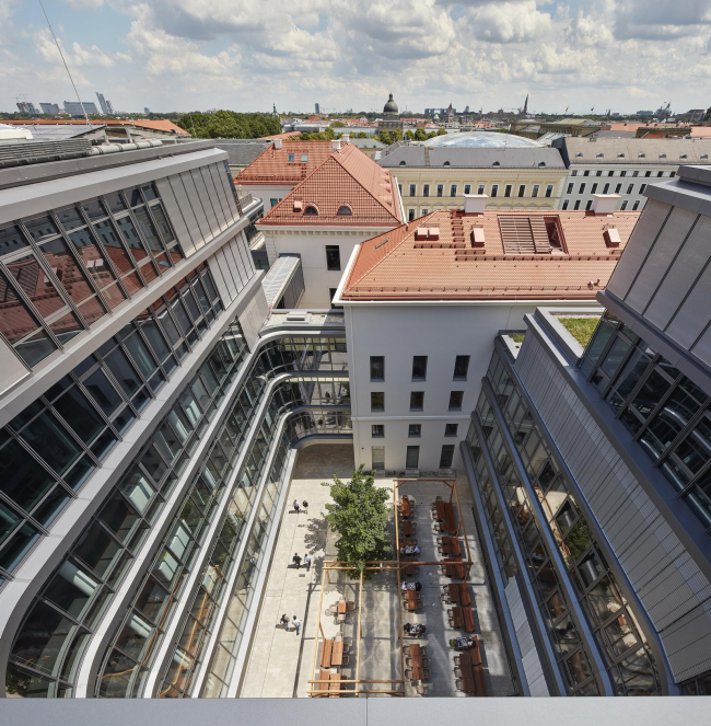 ����-�������� Siemens � ������� � Hufton + Crow