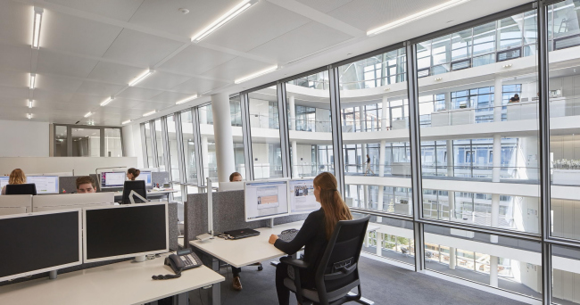 ����-�������� Siemens � ������� � Hufton + Crow