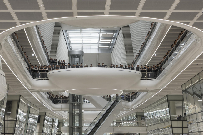   Hankook Technodome  Nigel Young / Foster + Partners