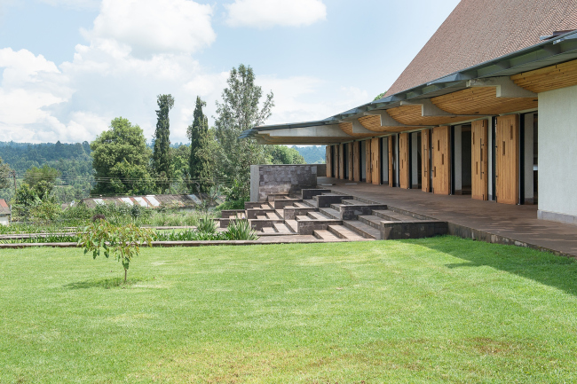 ����� ���������� ������ � ������ � Aernout Zevenbergen