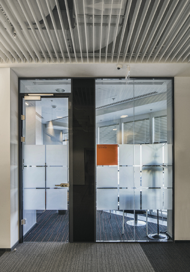 Office of Orange Business Services in the Mercury Tower. Implementation, 2016  T+T Architects