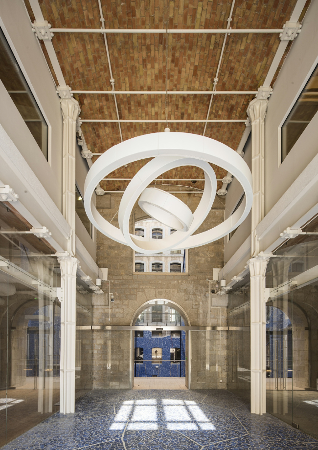 ������������ ���� ����������� ����� � Luc Boegly