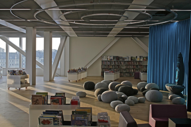 Библиотека имени Алексиса де Токвиля. Фото: Philippe Ruault, предоставлено OMA