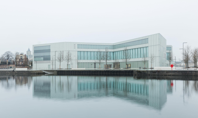 ���������� ����� �������� �� �������. ����: Delfino Sisto Legnani & Marco Cappelletti � OMA