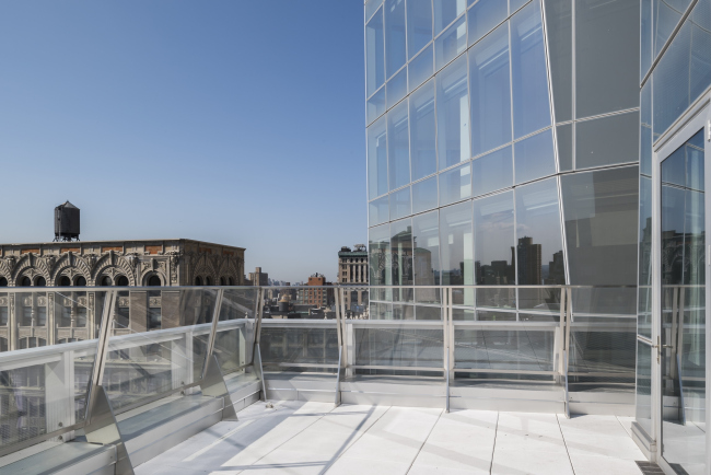 ����� Prism Tower � Wade Zimmerman