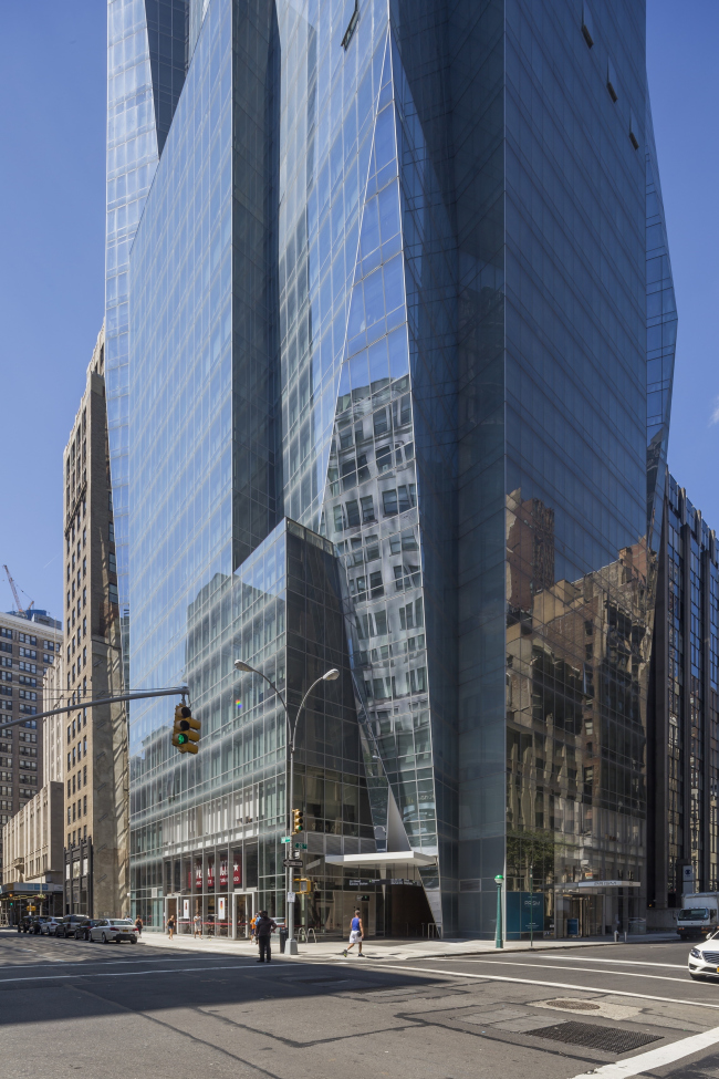 ����� Prism Tower � Wade Zimmerman