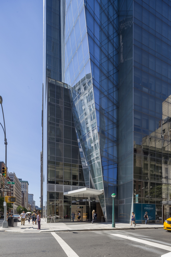 ����� Prism Tower � Wade Zimmerman
