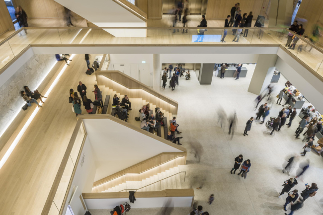 ����� ������� � Gareth Gardner