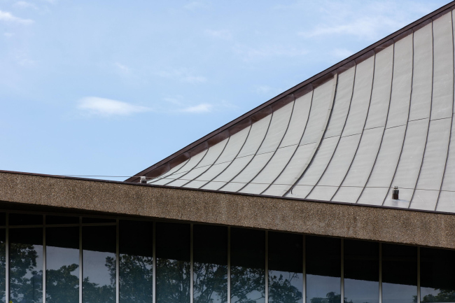 ����� ������� �  Luke Hayes