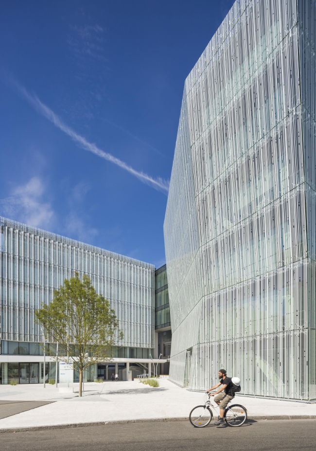 ����-�������� ����� Crédit Mutuel de Loire-Atlantique Centre-Ouest � Luc Boegly