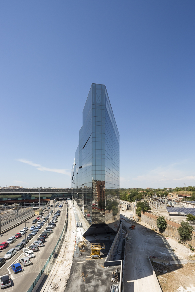 ����-�������� BNL-BNP Paribas � Luc Boegly