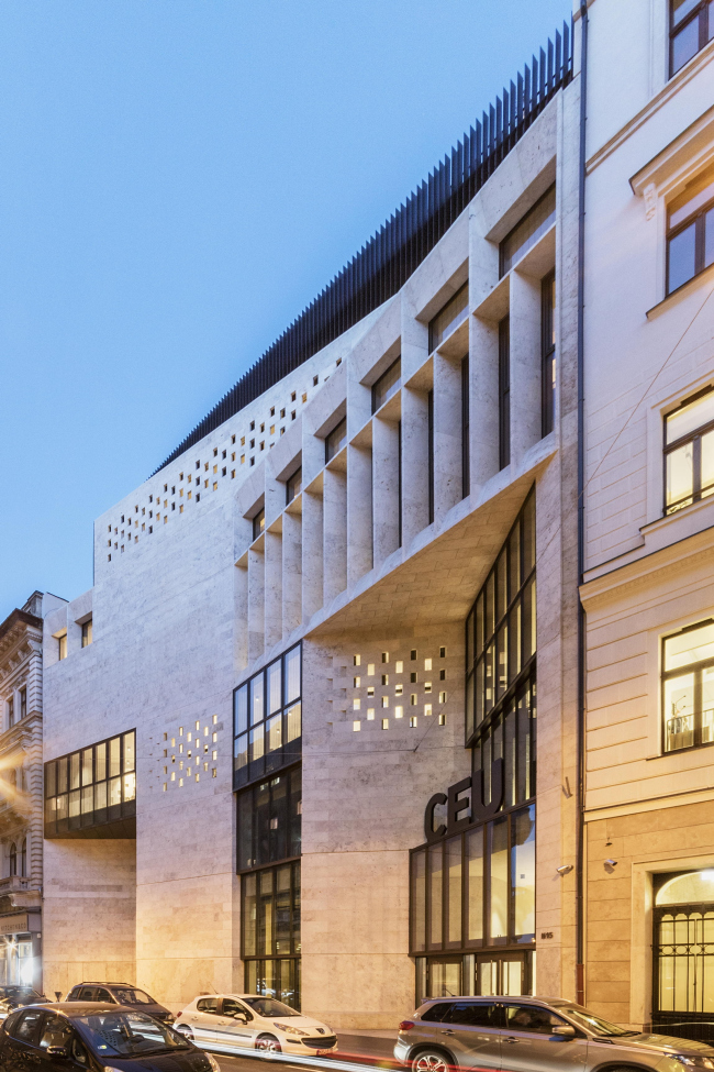 ������ ���������������������� ������������ � Tamás Bujnovszky