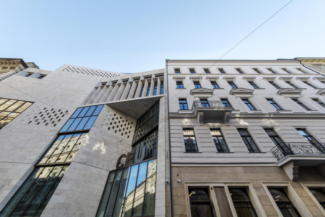 ������ ���������������������� ������������ � Tamás Bujnovszky