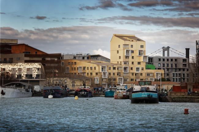 ����� �������� Urban Dock � Takuji Shimmura